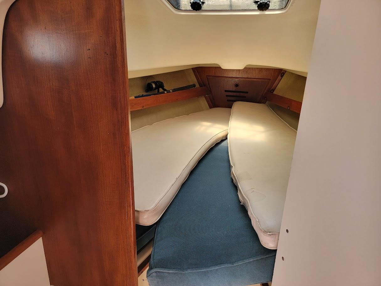 1980 Pearson 32 RacerCruiser Racer/Cruiser for sale YachtWorld