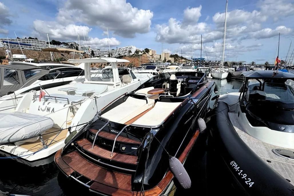 2013 Riva 43 