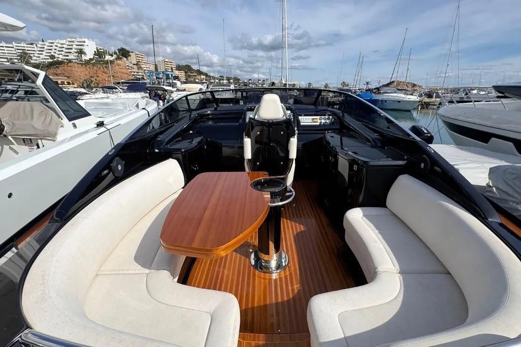 2013 Riva 43 