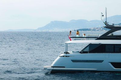 Yacht