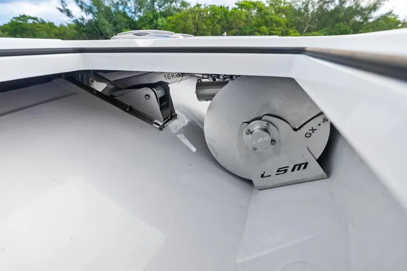  Yacht Photos Pics 2025 Freeman LR boat anchor system with LSM GX-4 mechanism, surrounded by greenery.