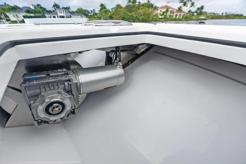  Yacht Photos Pics Close-up of a Freeman LR 2025 boat's mechanical component, showcasing modern engineering.