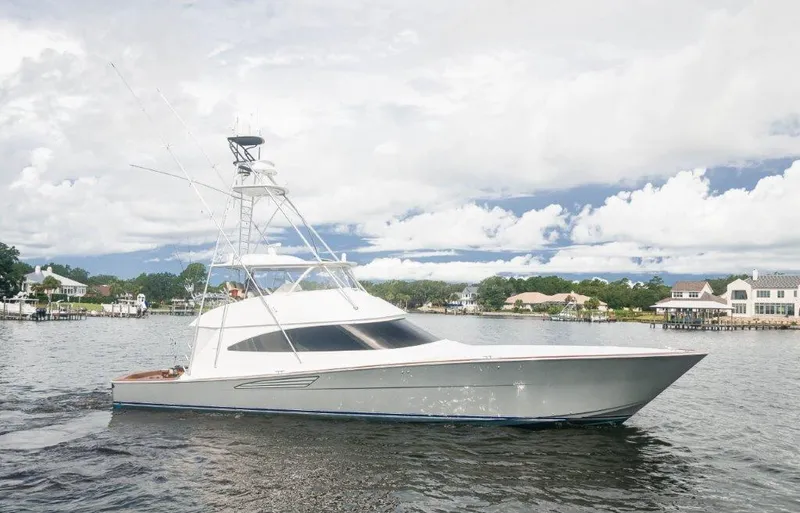 Gunnslinger Yacht Photos Pics 2020 Viking 72 Convertible- GUNNSLINGER- Stbd Profile