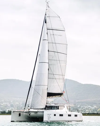 Vision 444 Yacht Photos Pics 