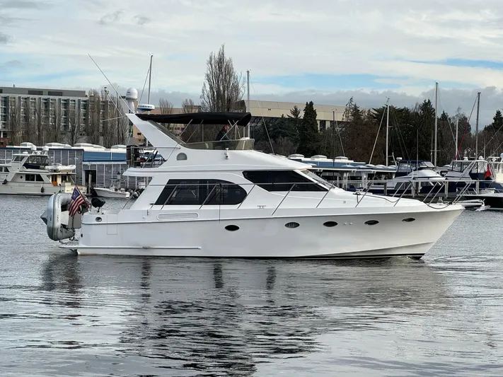 Ebb Tide Yacht Photos Pics 