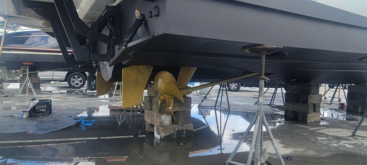 2013 Azimut 45 