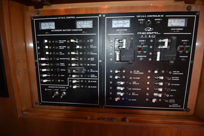 The Black Pearl Yacht Photos Pics 