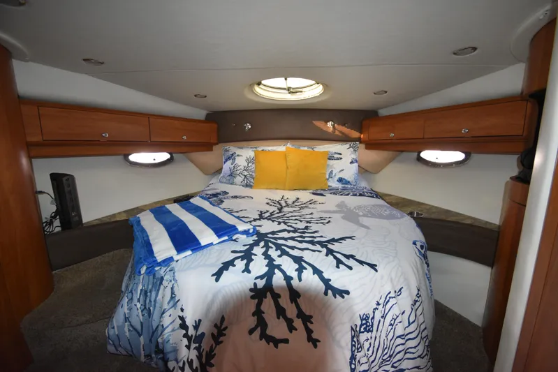 The Black Pearl Yacht Photos Pics 