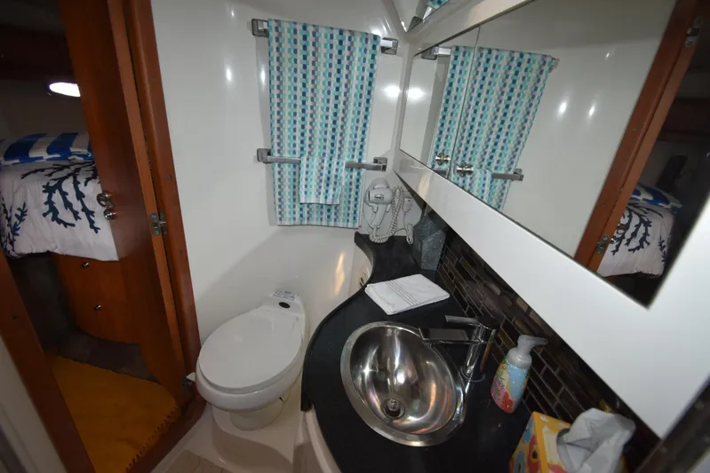 The Black Pearl Yacht Photos Pics 