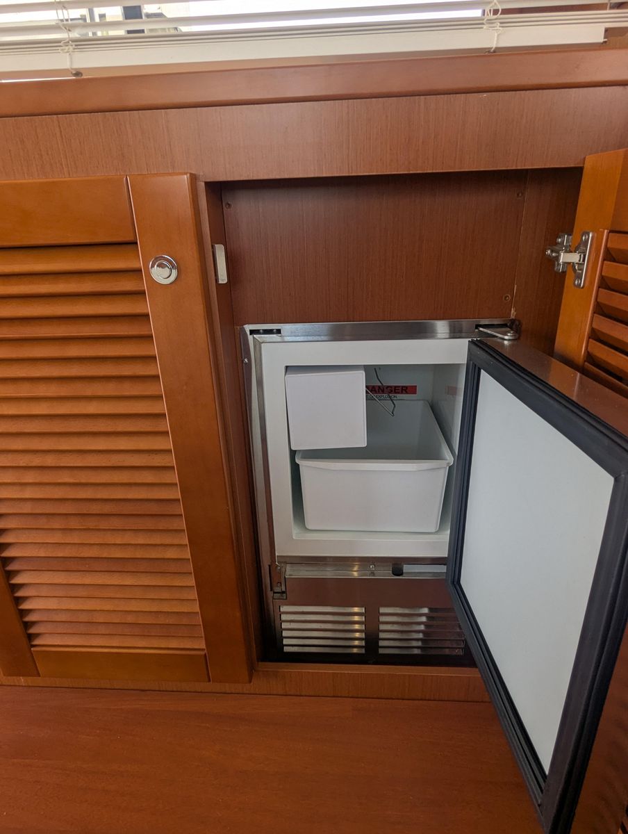 2019 Beneteau 45 