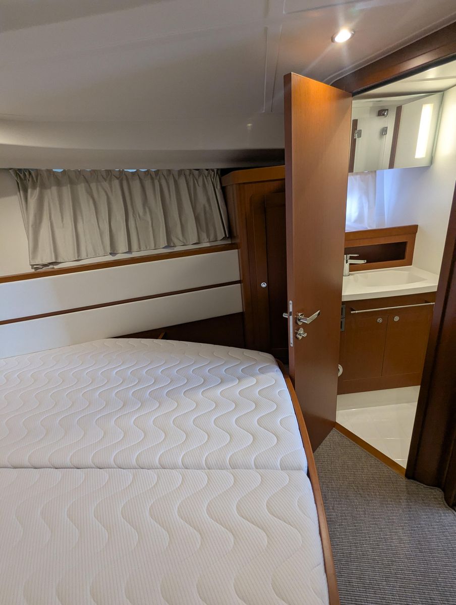 2019 Beneteau 45 