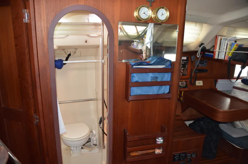 Andiamo Yacht Photos Pics 