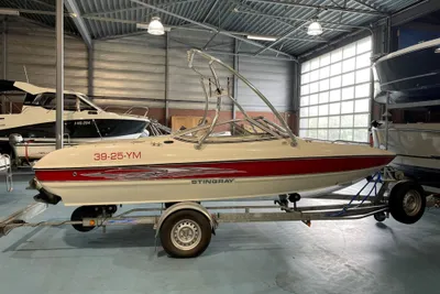 2007 Stingray 185 LX met 130 pk MerCruiser