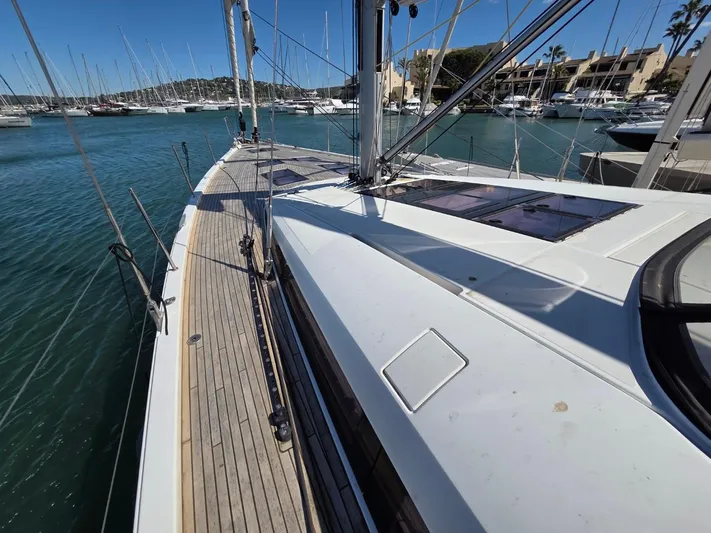 Yachting Conseil Yacht Photos Pics Jeanneau 60 Outside