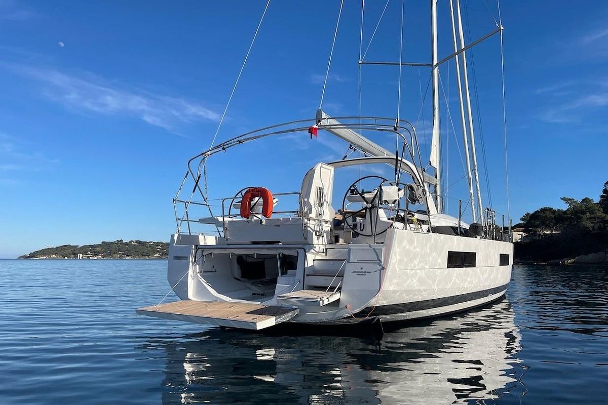2023 Jeanneau 57 