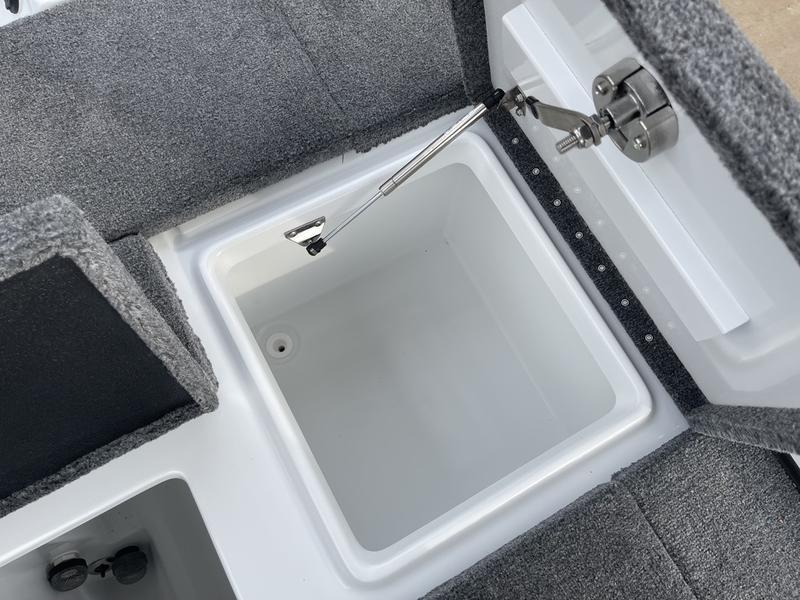 2024 Phoenix 819 Pro Bass for sale YachtWorld