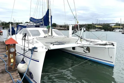 2004 Catana 471