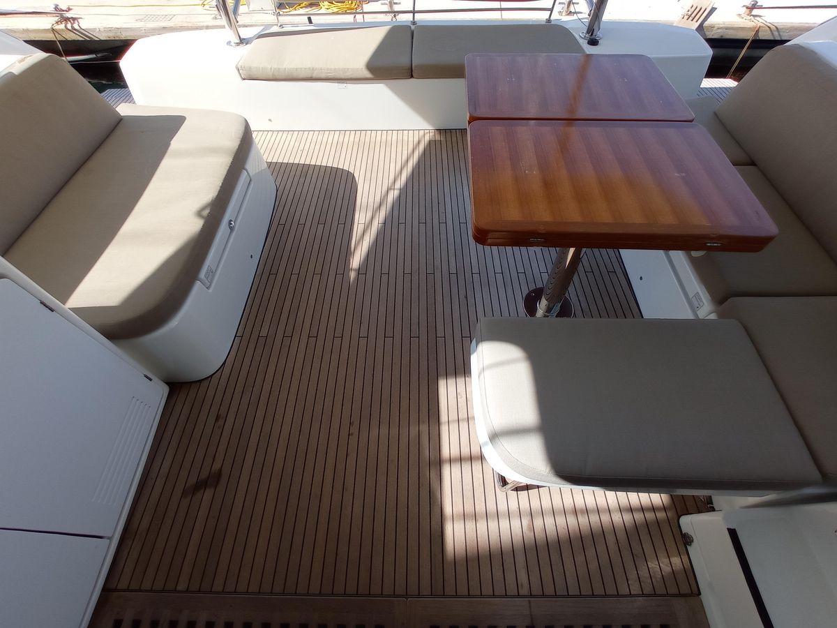 2019 Lagoon 48 