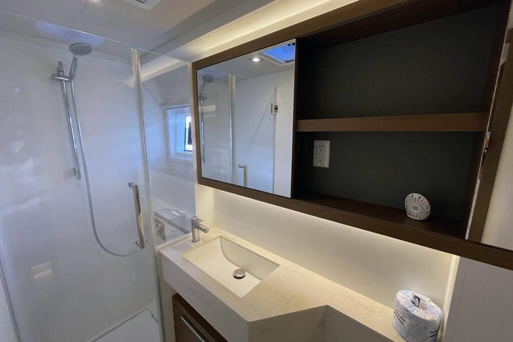 2019 Lagoon 48 