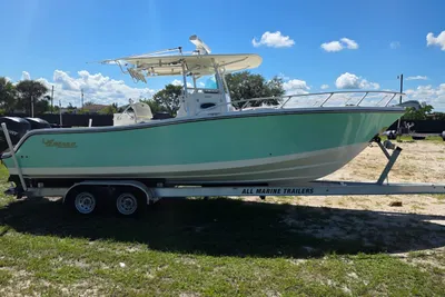 Mako 284 Center Console