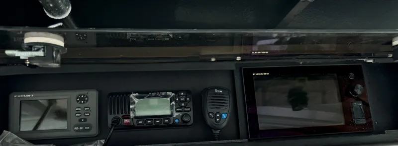 Reel Trio Yacht Photos Pics 