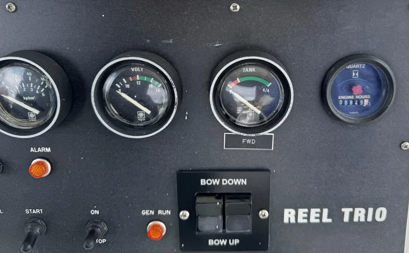 Reel Trio Yacht Photos Pics 