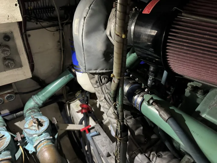 Reel Trio Yacht Photos Pics 