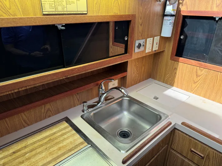 Reel Trio Yacht Photos Pics 