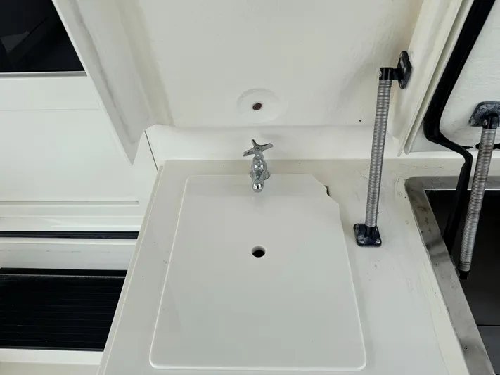 Reel Trio Yacht Photos Pics 