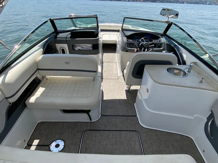 2018 Cobalt R30 @ Teques Yacht Photos Pics 