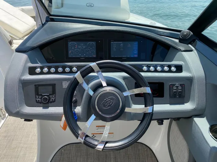 2018 Cobalt R30 @ Teques Yacht Photos Pics 