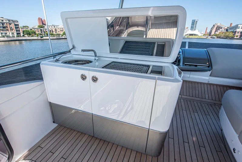 Partini Cruise Yacht Photos Pics Princess 55 2023 PARTINI CRUISE - Flybridge