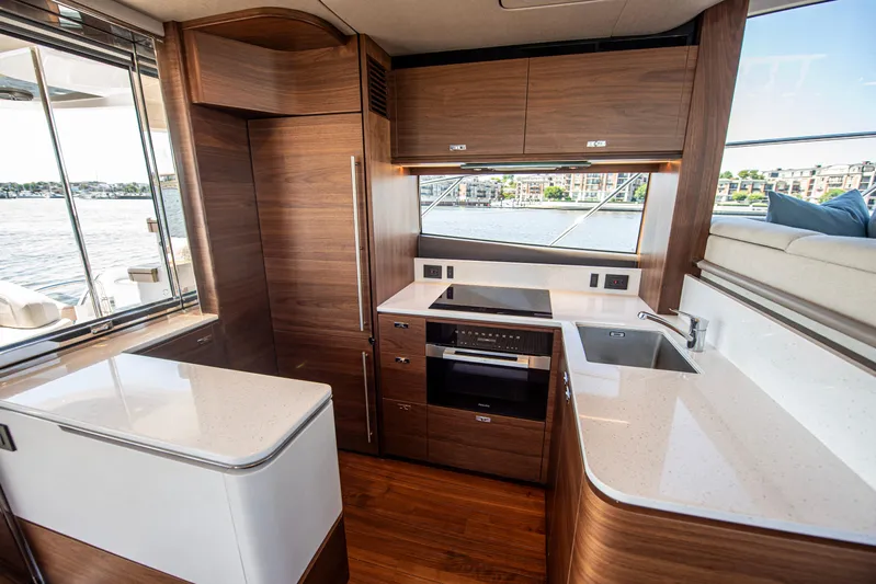 Partini Cruise Yacht Photos Pics Princess 55 2023 PARTINI CRUISE - Galley