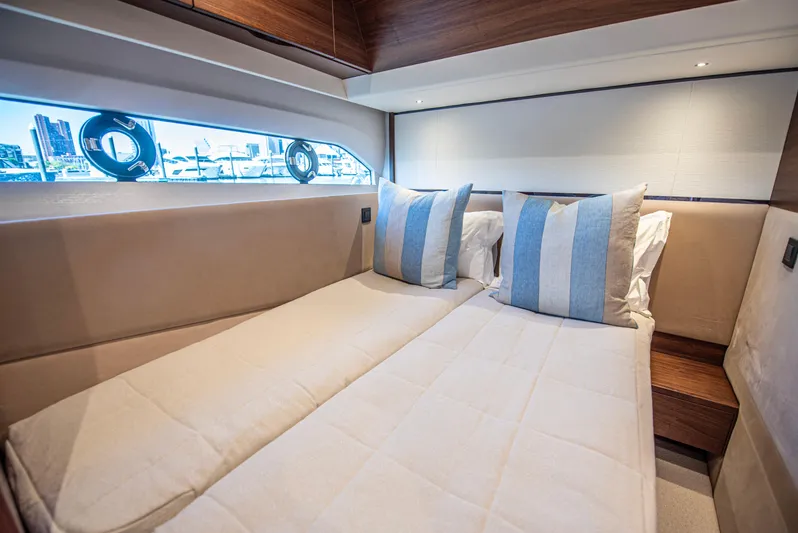 Partini Cruise Yacht Photos Pics Princess 55 2023 PARTINI CRUISE - Guest Stateroom