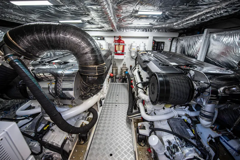 Partini Cruise Yacht Photos Pics Princess 55 2023 PARTINI CRUISE - Engine Room