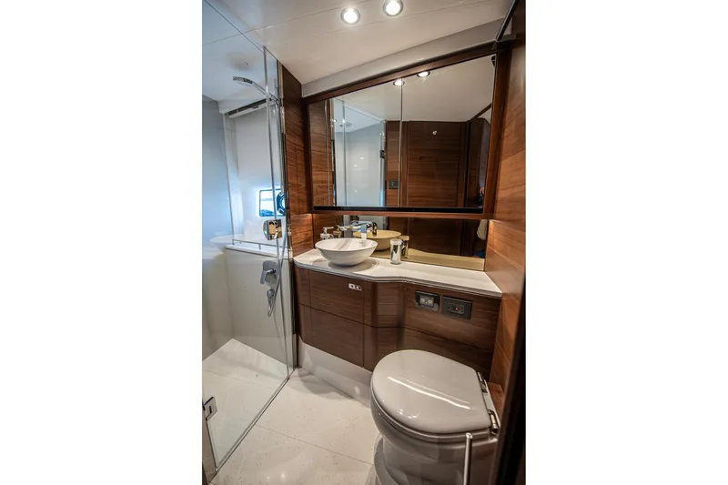 Partini Cruise Yacht Photos Pics Princess 55 2023 PARTINI CRUISE - Guest Head