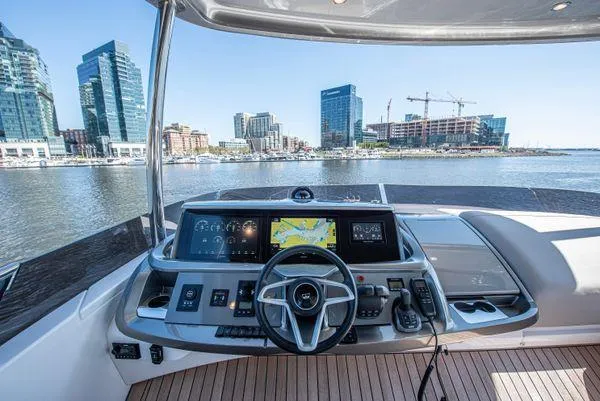 Partini Cruise Yacht Photos Pics Princess 55 2023 PARTINI CRUISE - Helm Station