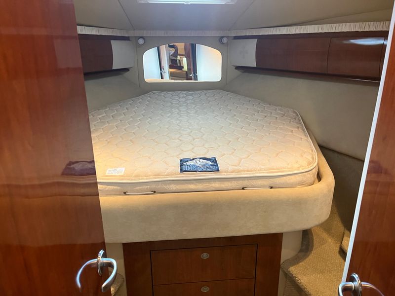 2004 Sea Ray 420 Sundancer