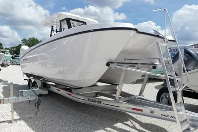 Twin Vee 280 GFX2