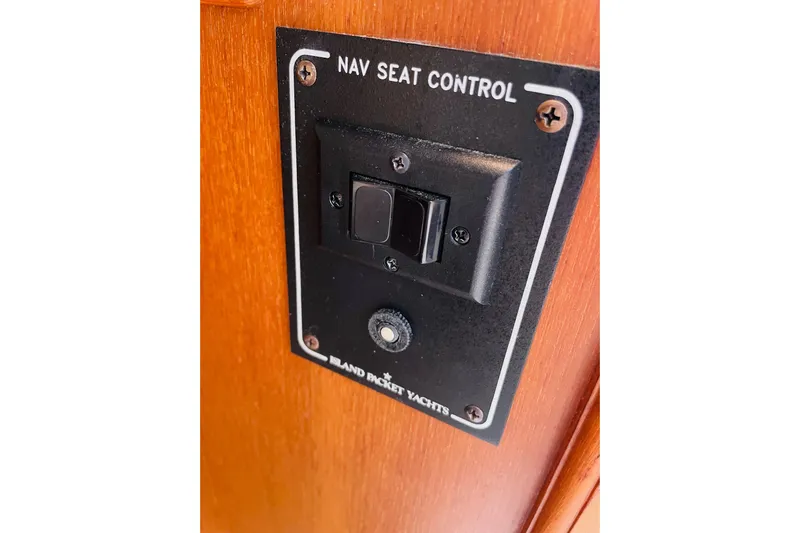 Resolute Yacht Photos Pics Nav seat control panel on 2002 Island Packet 420 yacht.