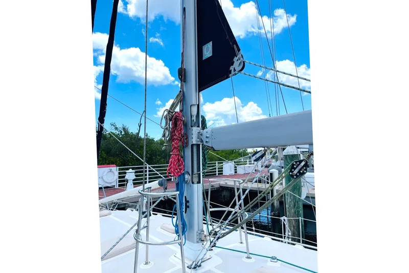 Resolute Yacht Photos Pics Sailboat mast and rigging on 2002 Island Packet 420 under blue sky.