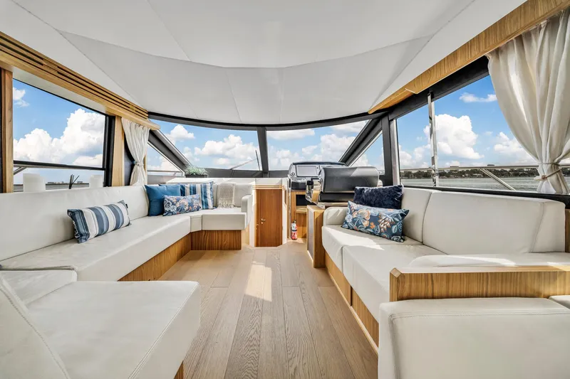 Disco 1 Yacht Photos Pics 