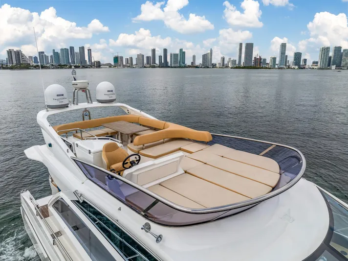 Disco 1 Yacht Photos Pics 