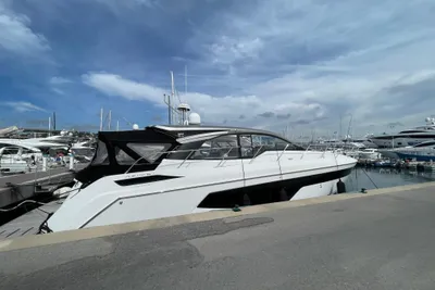 2018 Azimut Atlantis 51