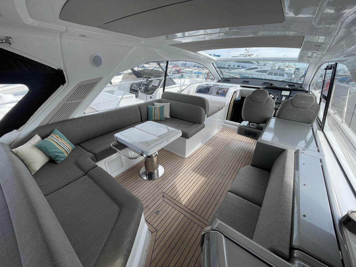 2018 Azimut 53 