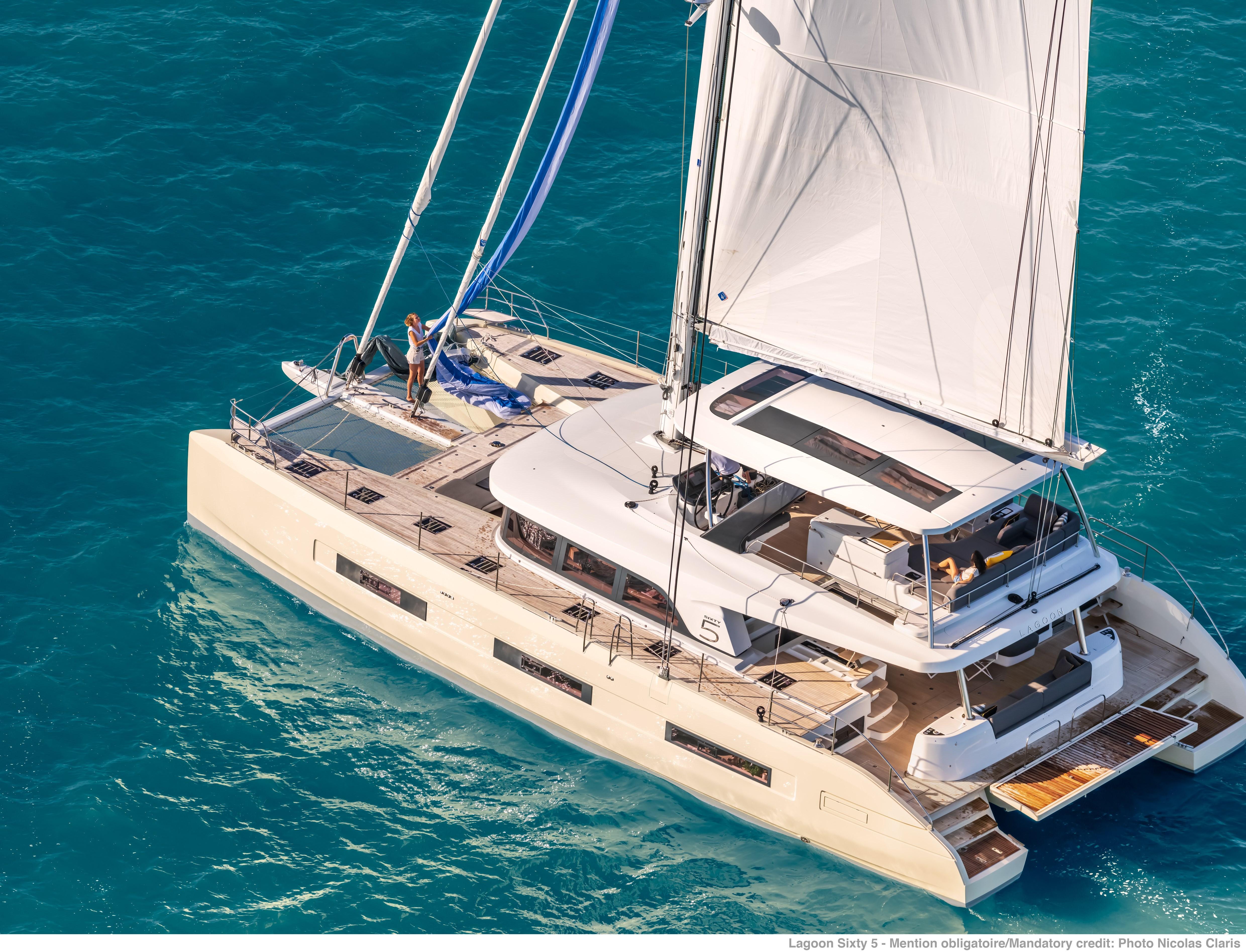 catamaran lagoon sixty 5