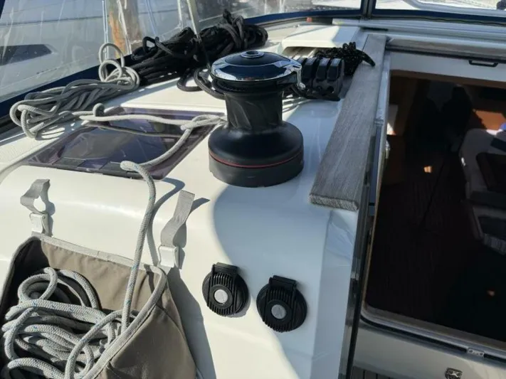 Levity Yacht Photos Pics 2019 Jeanneau Sun Odyssey 479 deck with winch and ropes.