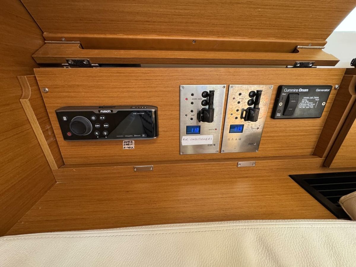 2019 Jeanneau 47 