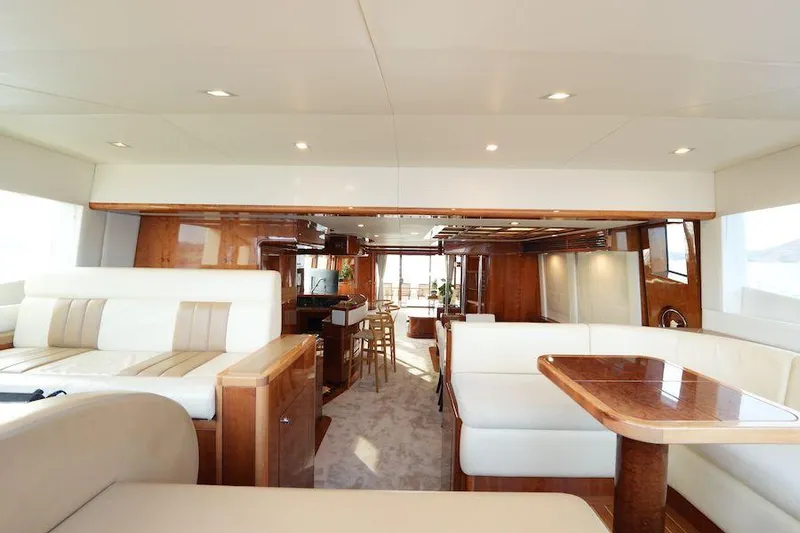 Yal Yacht Photos Pics 