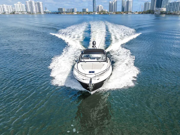  Yacht Photos Pics Azimut Atlantis 45 yacht cruising on open water, 2020 model.
